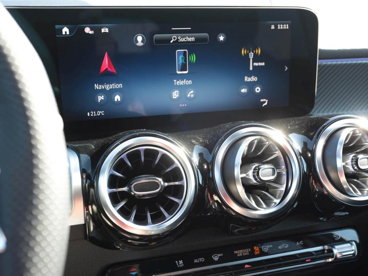 Mercedes-Benz GLB 200 d AMG Night MBUXNavi Easy-Pack AHK 360°