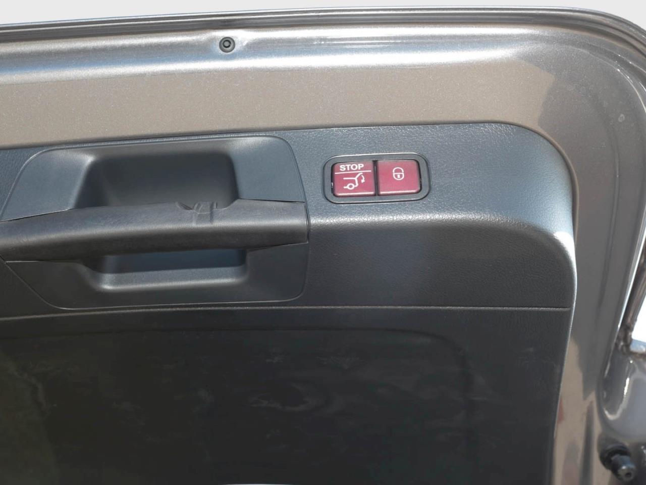 Mercedes-Benz GLB 200 d AMG Night MBUXNavi Easy-Pack AHK 360°