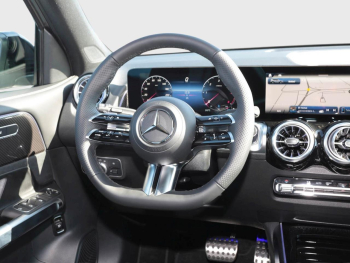 Mercedes-Benz GLB 200 d AMG Night MBUXNavi Easy-Pack AHK 360°