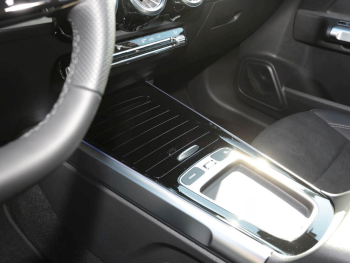 Mercedes-Benz GLB 200 d AMG Night MBUXNavi Easy-Pack AHK 360°