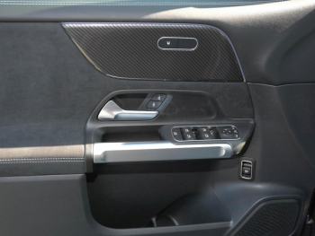 Mercedes-Benz GLB 200 d AMG Night MBUXNavi Easy-Pack AHK 360°