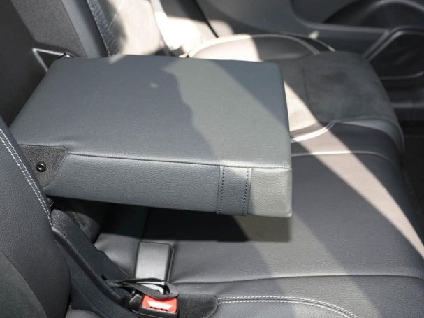 Mercedes-Benz GLB 200 d AMG Night MBUXNavi Easy-Pack AHK 360°