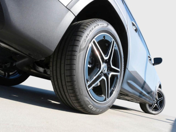 Mercedes-Benz GLB 200 d AMG Night MBUXNavi Easy-Pack AHK 360°