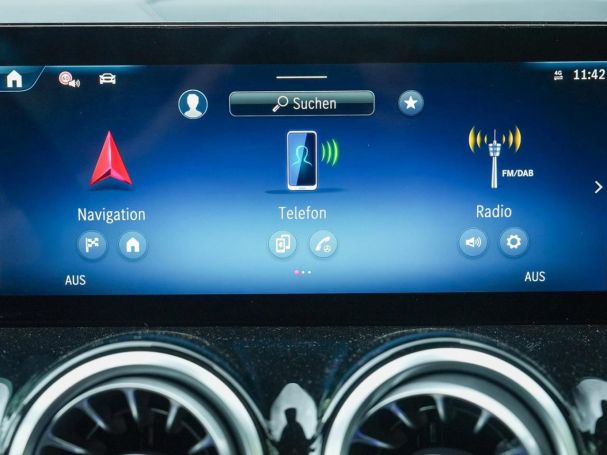 Mercedes-Benz GLB 200 d AMG Distronic Panorama AHK 360? EasyP