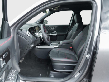 Mercedes-Benz GLB 200 d AMG Distronic Panorama AHK 360? EasyP