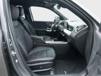 Mercedes-Benz GLB 200 d AMG Distronic Panorama AHK 360? EasyP
