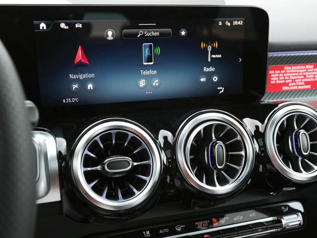 Mercedes-Benz GLB 200 d AMG Night Navi Panorama AHK Kamera