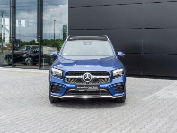 Mercedes-Benz GLB 200 d AMG Distronic Panorama Multibeam 360°