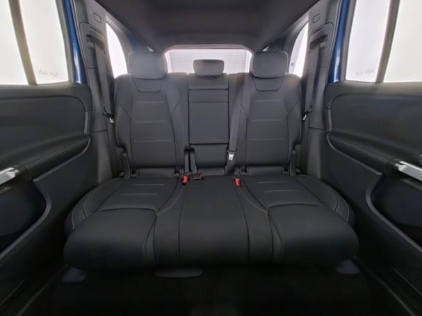 Mercedes-Benz GLB 200 d AMG Distronic Panorama Multibeam 360°