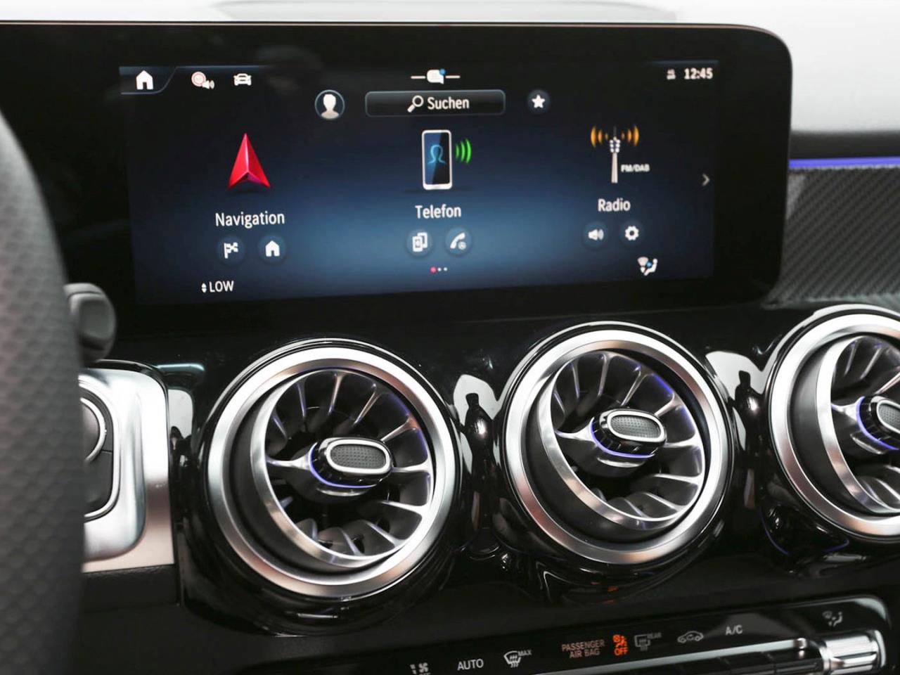 Mercedes-Benz GLB 200 AMG Night 360° AHK Easy Pack 7-Sitzer