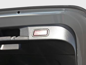 Mercedes-Benz GLB 200 AMG Night Panorama Easy-Pack 360° AHK