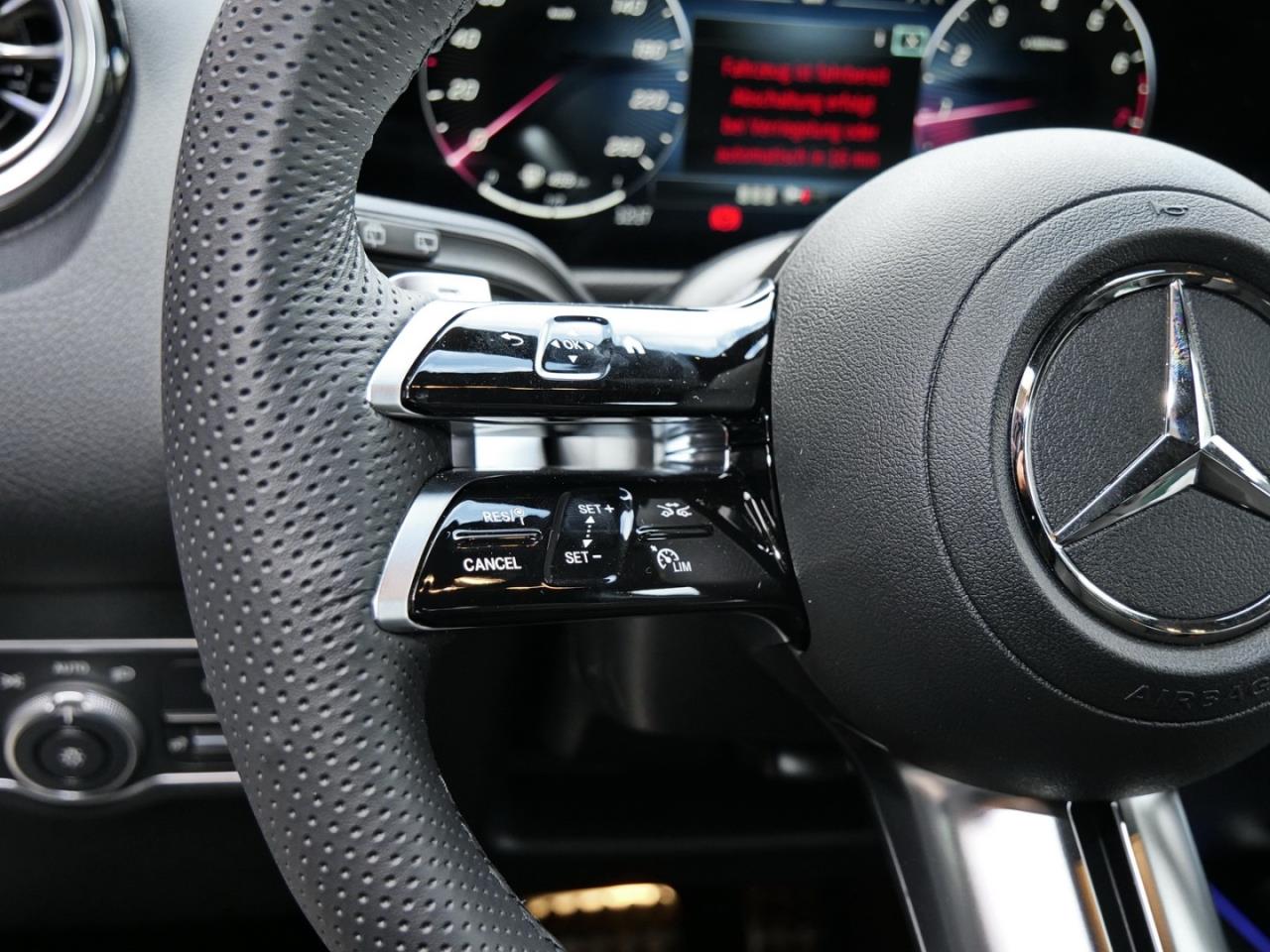 Mercedes-Benz GLB 200 AMG Night MBUXNavi-Prem. 360° AHK