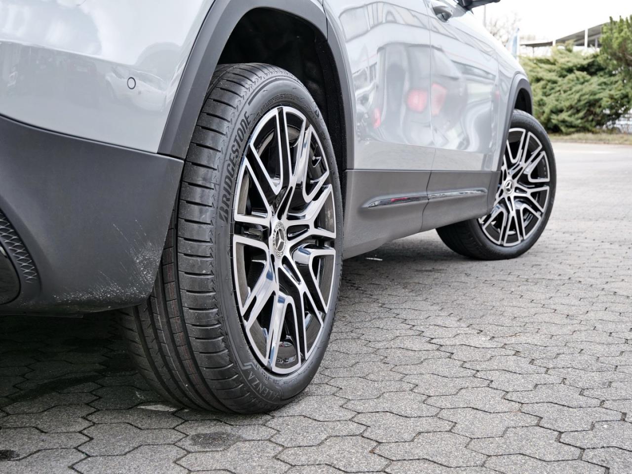 Mercedes-Benz GLB 200 AMG Night MBUXNavi-Prem. 360° AHK