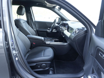 Mercedes-Benz GLB 200 Progressive 7-Sitzer Distronic Standhzg