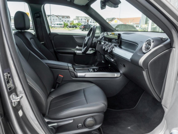 Mercedes-Benz GLB 200 Progressive 7-Sitzer Distronic Standhzg