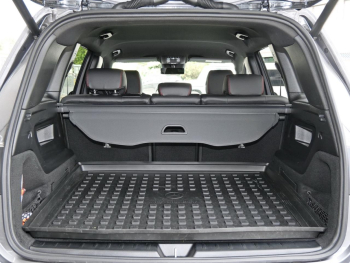 Mercedes-Benz GLB 200 AMG Distronic Easy-Pack 360? AHK