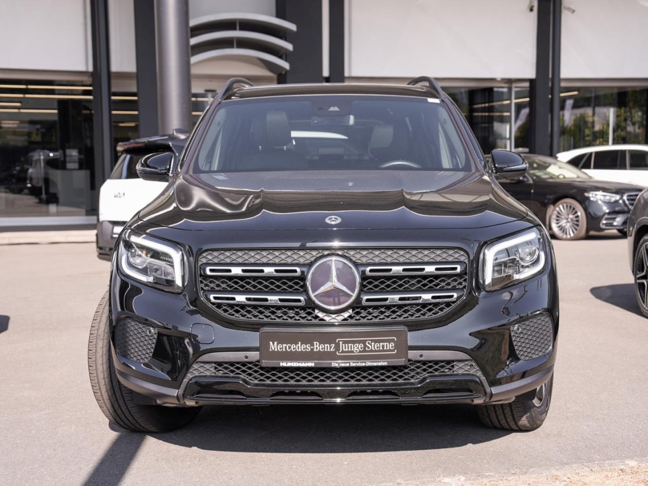 Mercedes-Benz GLB 200 Progressive Night Panorama