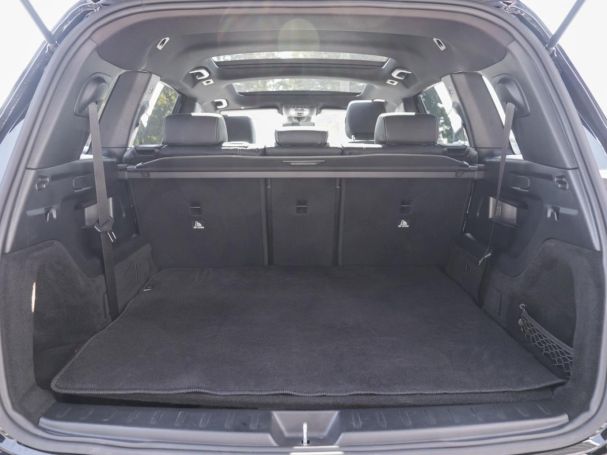 Mercedes-Benz GLB 200 Progressive Night Panorama