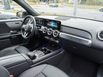 Mercedes-Benz GLB 200 MBUX-Navi Parktronic Sound Klima SpurA