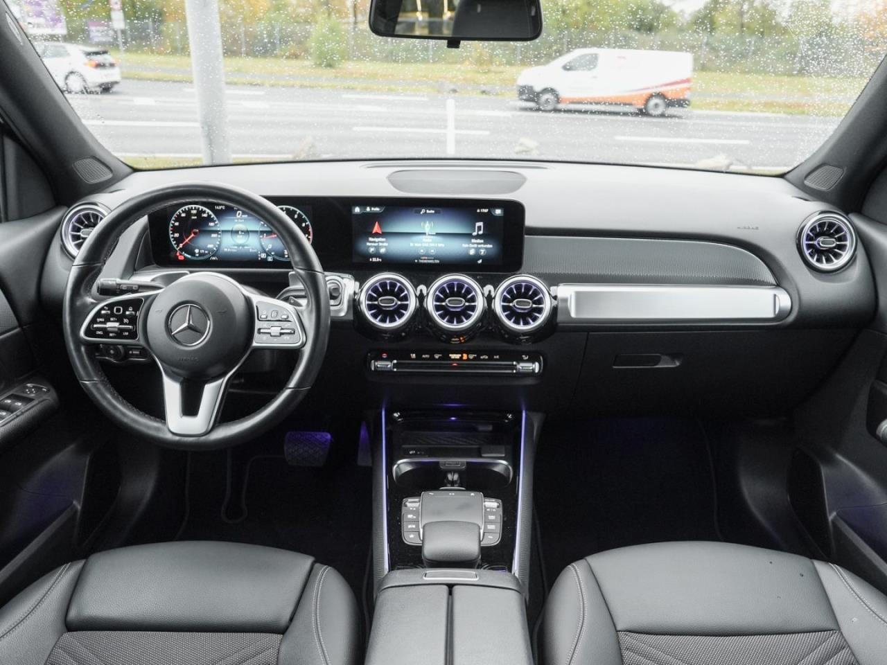 Mercedes-Benz GLB 200 MBUX-Navi Parktronic Sound Klima SpurA