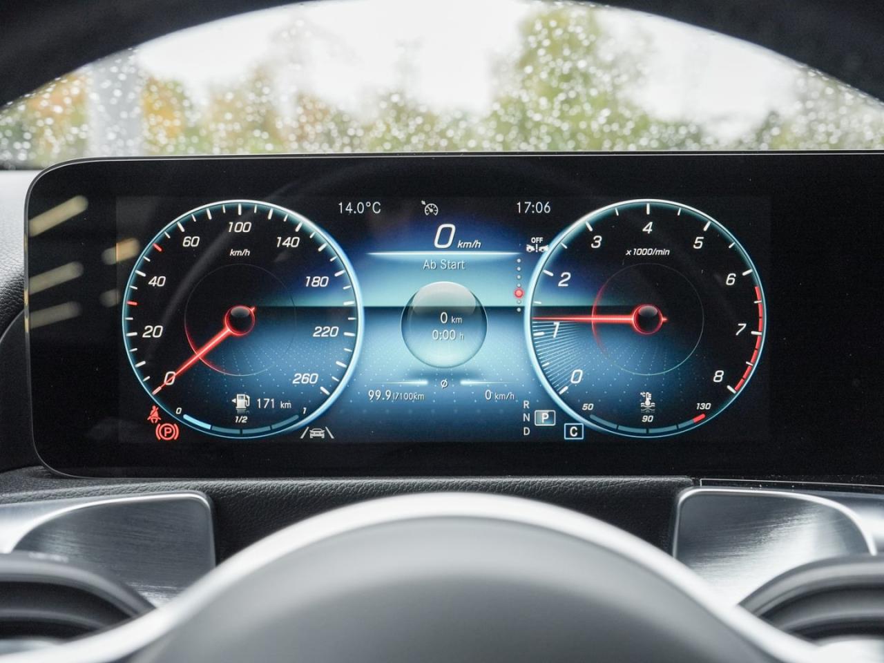 Mercedes-Benz GLB 200 MBUX-Navi Parktronic Sound Klima SpurA