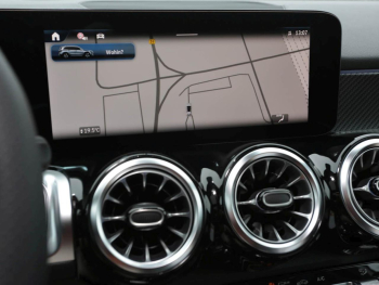 Mercedes-Benz GLB 200 AMG Night Panorama 360° AHK 7-Sitzer