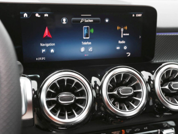 Mercedes-Benz GLB 200 AMG Night Panorama 360° AHK 7-Sitzer