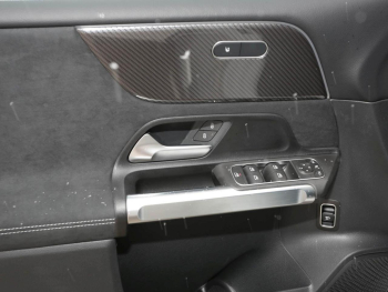 Mercedes-Benz GLB 200 AMG Night Panorama 360° AHK 7-Sitzer