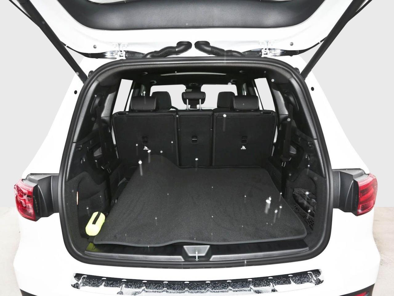 Mercedes-Benz GLB 200 AMG Night Panorama 360° AHK 7-Sitzer