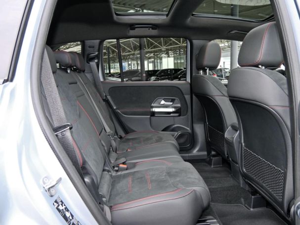 Mercedes-Benz GLB 220 d 4M AMG Night Panorama Distronic 360?