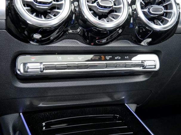 Mercedes-Benz GLB 220 d 4M AMG Night Panorama Distronic 360?