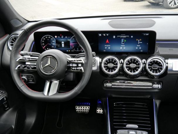 Mercedes-Benz GLB 220 d 4M AMG Night Panorama Distronic 360?