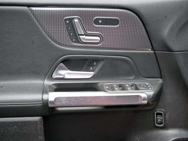 Mercedes-Benz GLB 220 d 4M Progresive Kamera Memory Easy-P AHK