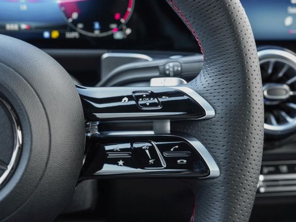 Mercedes-Benz GLB 220 d 4MATIC AMG Distronic EasyPack AHK 360°