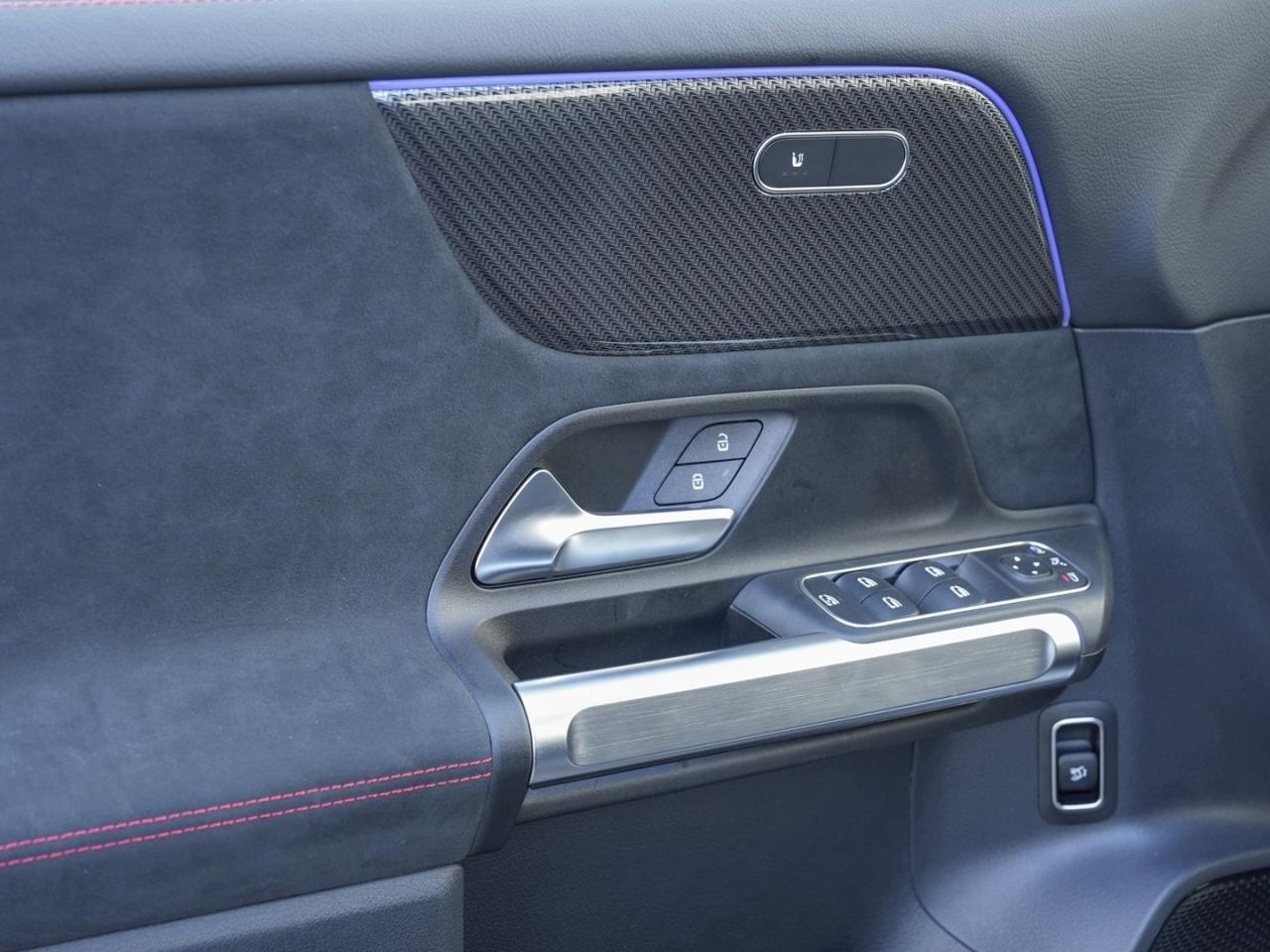 Mercedes-Benz GLB 220 d 4MATIC AMG Distronic EasyPack AHK 360°