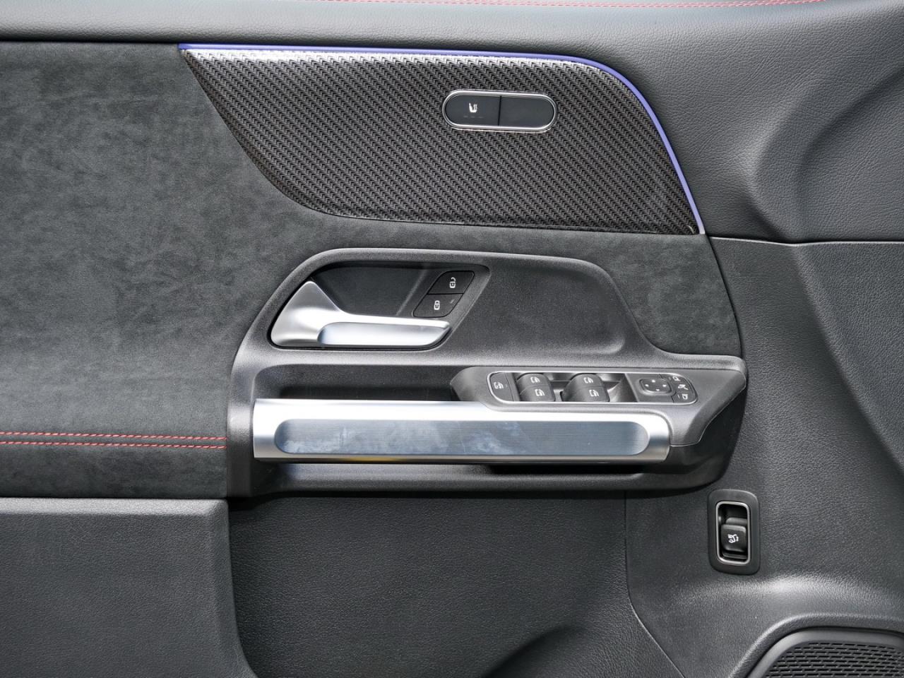 Mercedes-Benz GLB 220 d 4MATIC AMG MBUXNavi-Prem. 360° AHK