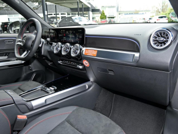 Mercedes-Benz GLB 220 d 4MATIC AMG MBUXNavi-Prem. 360° AHK
