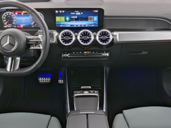 Mercedes-Benz GLB 250 4M AMG Memory Kamera HeadUp EasyPack