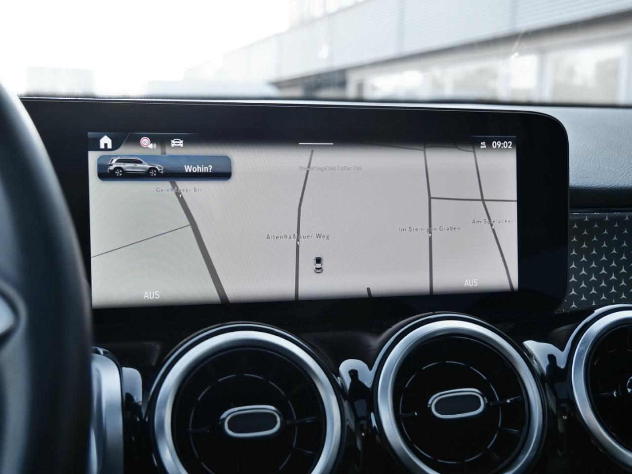 Mercedes-Benz GLB 250 4M Progressive Panorama Kamera Easy-Pack