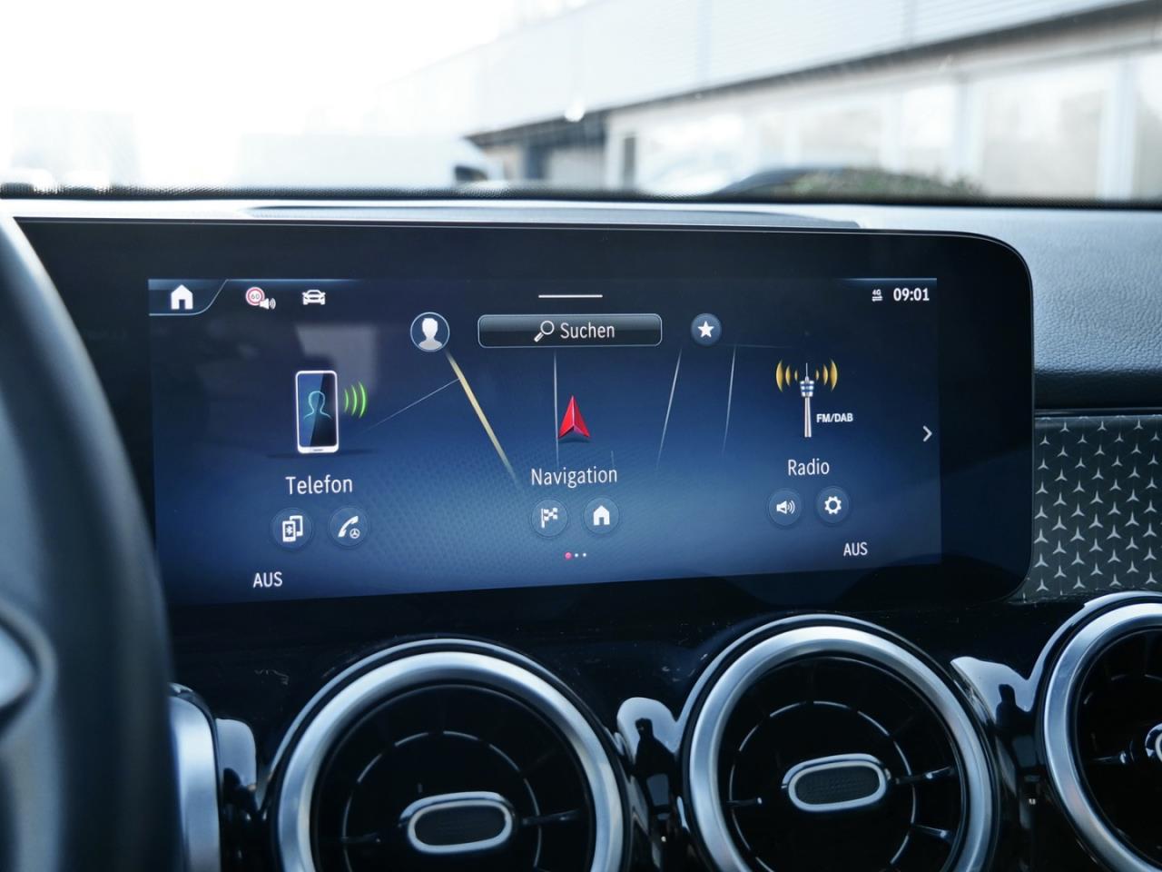 Mercedes-Benz GLB 250 4M Progressive Panorama Kamera Easy-Pack