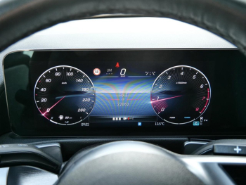 Mercedes-Benz GLB 250 4M Progressive Panorama Kamera Easy-Pack