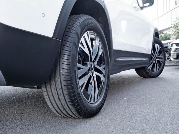 Mercedes-Benz GLB 250 4M Progressive Panorama Kamera Easy-Pack