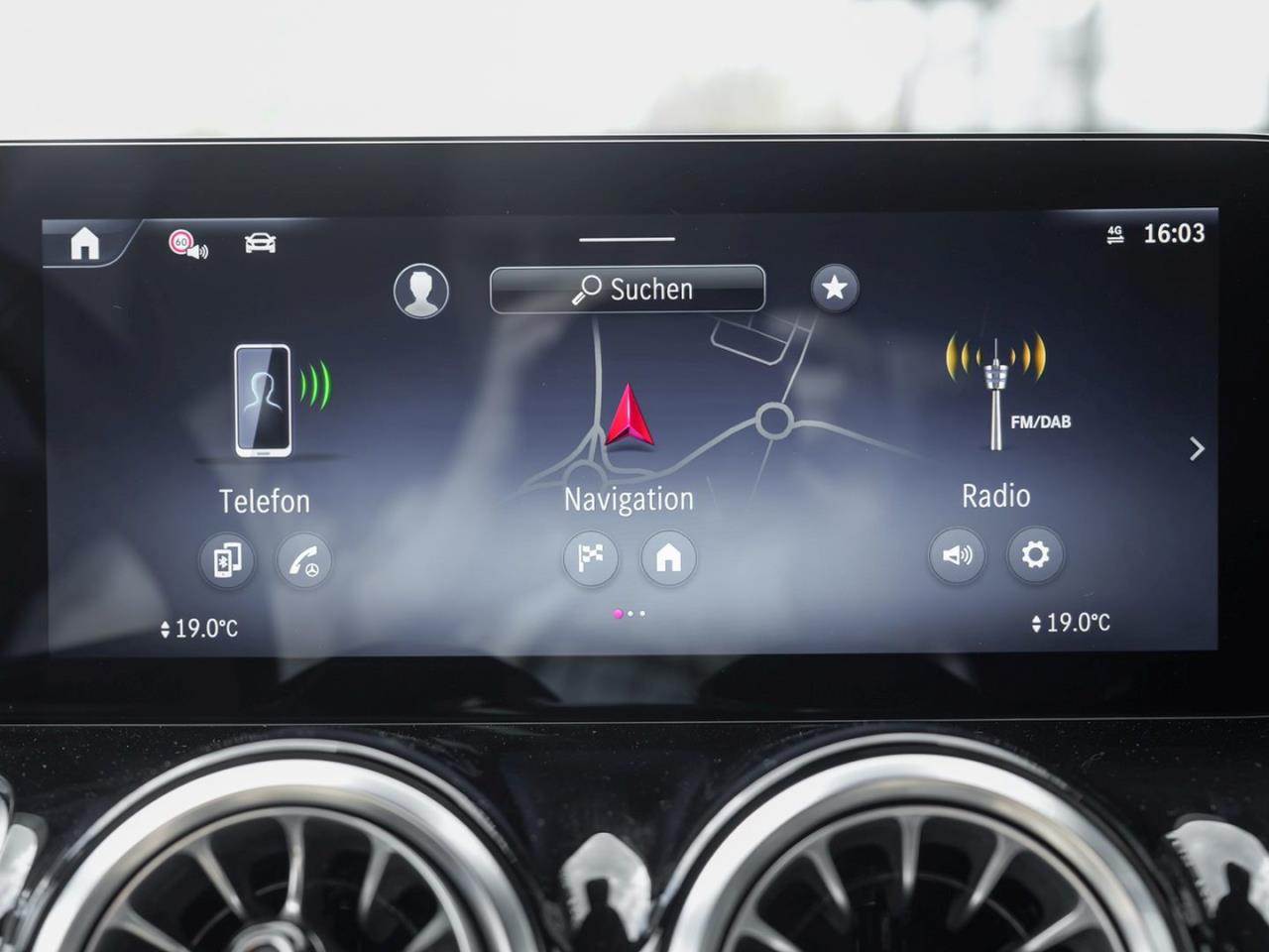 Mercedes-Benz GLB 250 4M AMG EasyPack Burmester Kamera Navi