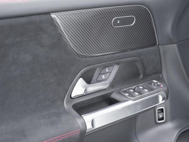 Mercedes-Benz GLB 250 4M AMG EasyPack Burmester Kamera Navi