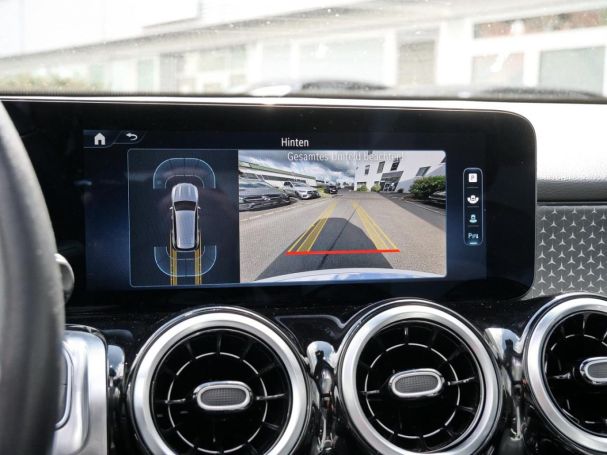 Mercedes-Benz GLB 250 4M Progressive Panorama Kamera Easy-Pack