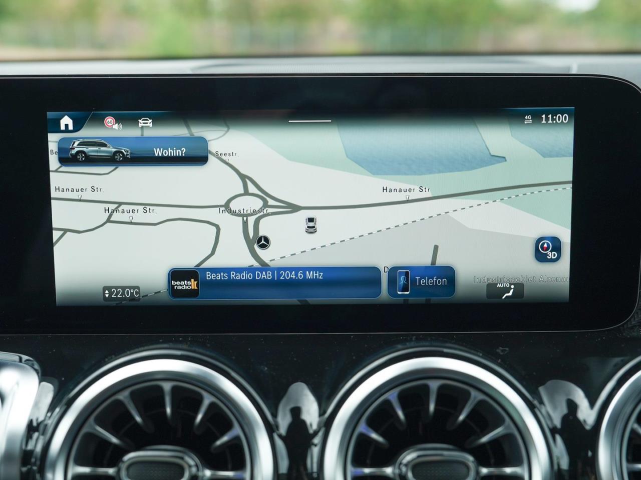 Mercedes-Benz GLB 250 4M AMG 360° AHK EasyP ParkA Ambiente