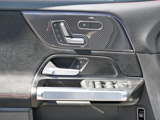 Mercedes-Benz GLB 250 4M AMG Night Distronic Memory 360° AHK