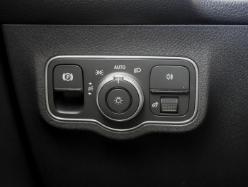 Mercedes-Benz GLB 35 AMG 4M Standhzg Kamera Easy-Pack AHK