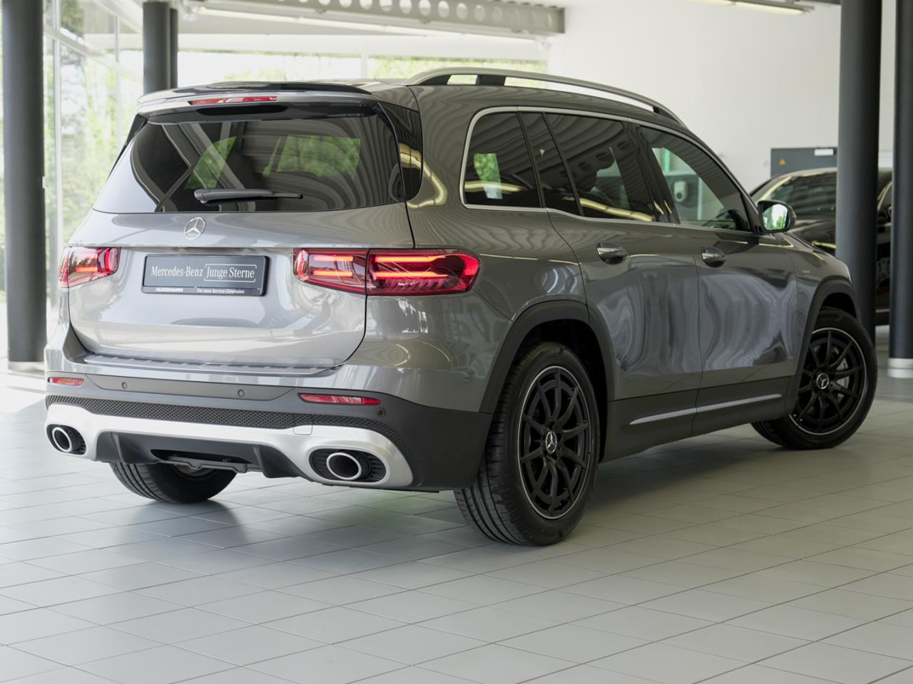 Mercedes-Benz GLB 35 AMG 4M Standhzg Kamera Easy-Pack AHK