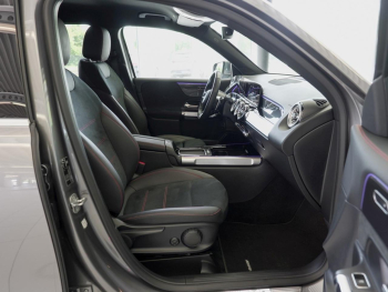 Mercedes-Benz GLB 35 AMG 4M Standhzg Kamera Easy-Pack AHK